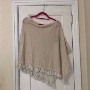 NWT lilly pulitzer floreanna fringe wrap